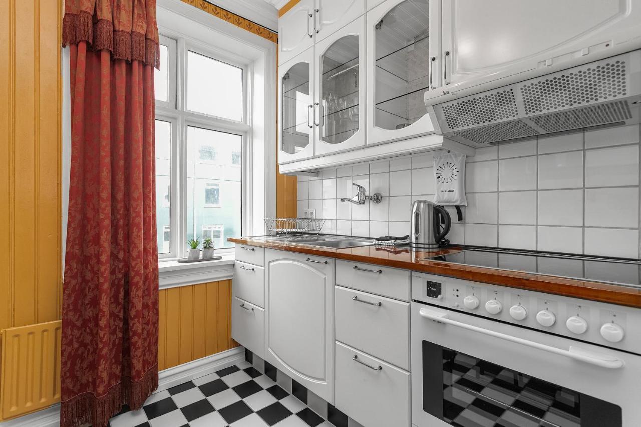 Charming Apartment - Amazing Downtown Location Рейкьявик Экстерьер фото